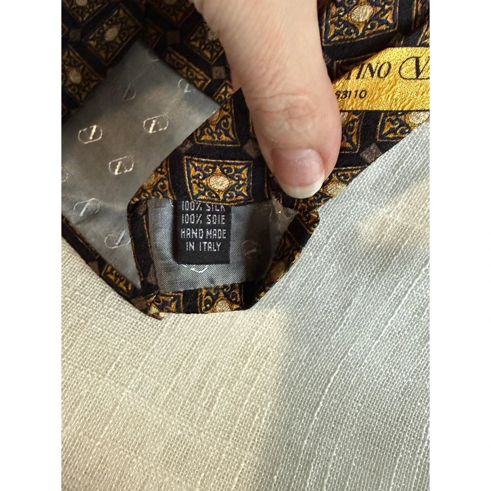 Valentino Cravatte Silk Tie Mens Geometric Diamond Medallion Gold Brown Italy